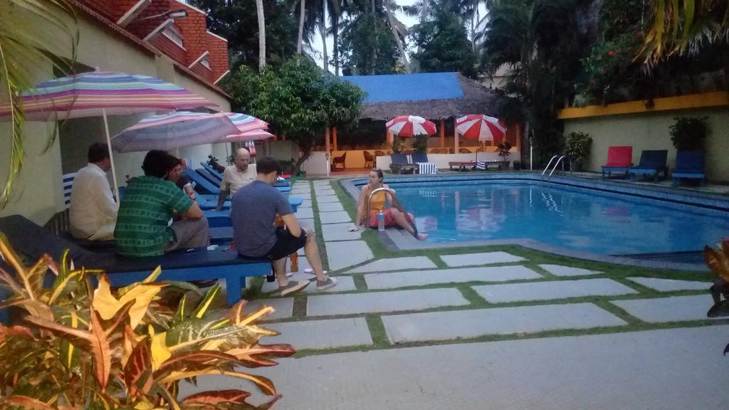Hotel Thushara Ковалам Экстерьер фото